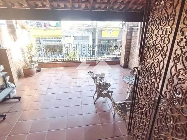 Casa com 125m² 4 quartos e 3 banheiros, à venda, no bairro Santo Antonio em Osasco