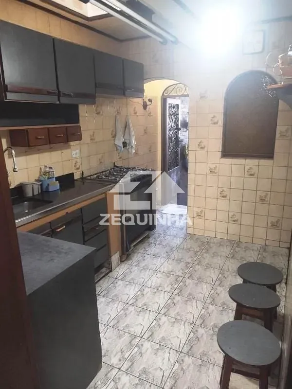 Casa, 4 quartos, 242 m² - Foto 21