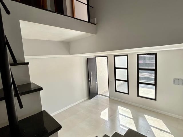 Casa 3 quartos e 4 banheiros, à venda, no bairro Parque Jambeiro em Campinas