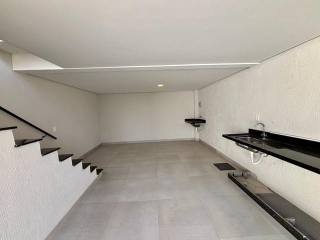 Casa 3 quartos e 4 banheiros, à venda, no bairro Parque Jambeiro em Campinas
