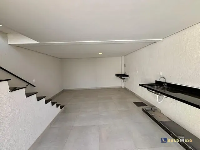Casa 3 quartos e 4 banheiros, à venda, no bairro Parque Jambeiro em Campinas