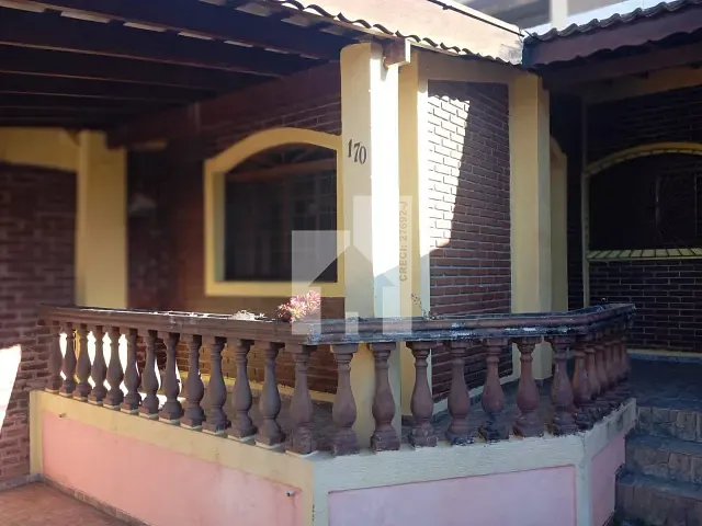 Casa com 182m² 6 quartos e 3 banheiros, à venda ou para alugar, no bairro Vila Didi em Jundiaí