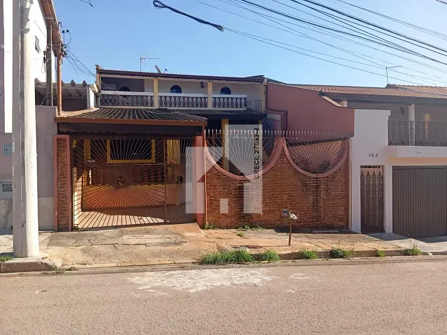 Casa com 182m² 6 quartos e 3 banheiros, à venda ou para alugar, no bairro Vila Didi em Jundiaí