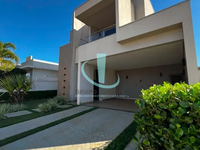 Casa 3 quartos e 5 banheiros, à venda ou para alugar, no bairro Jardim Bounganville em Araraquara