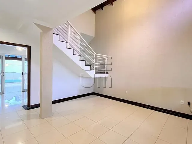 Casa com 250m² 3 quartos e 3 banheiros, à venda, no bairro condomínio Havana em Londrina