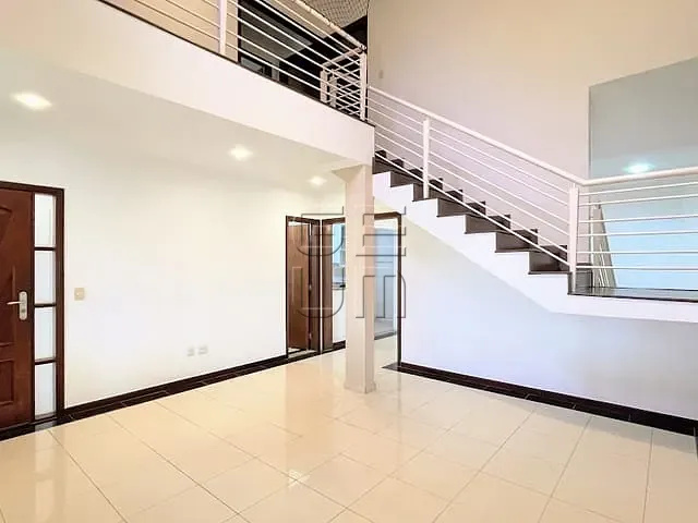 Casa com 250m² 3 quartos e 3 banheiros, à venda, no bairro condomínio Havana em Londrina