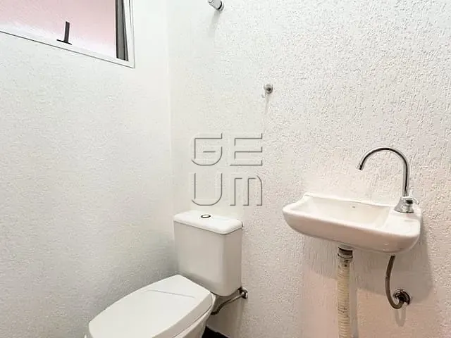 Casa com 250m² 3 quartos e 3 banheiros, à venda, no bairro condomínio Havana em Londrina