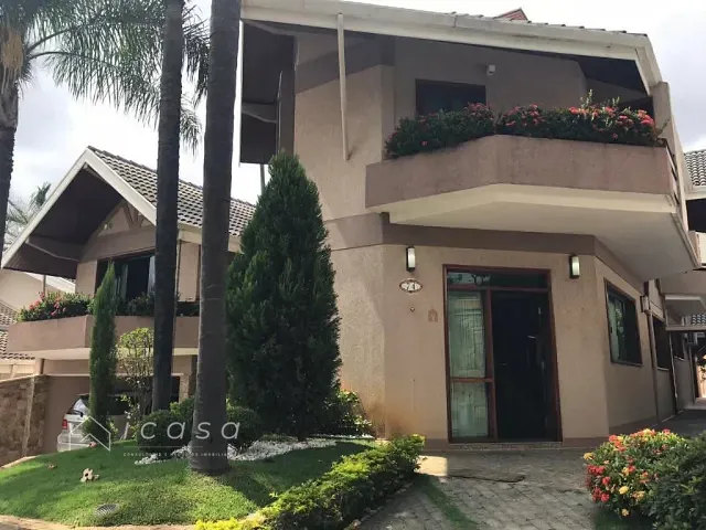 Casa com 512m² 4 quartos e 2 banheiros, à venda, no bairro Jardim Aquárius em São José dos Campos