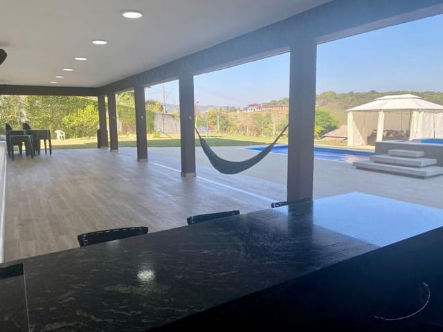Foto do Casa - Linda Casa de 700m² - abaixo do valor de mercado. Com vista para a natureza, São Judas Tadeu - Taubaté -SP | INDEPENDENCE NEGOCIOS IMOBILIARIOS LTDA