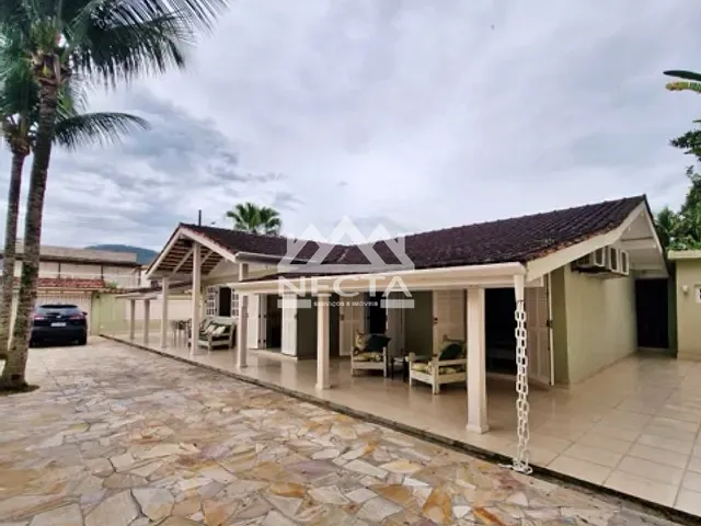 Casa com 410m² 4 quartos e 6 banheiros, à venda, no bairro Juquehy em São Sebastião