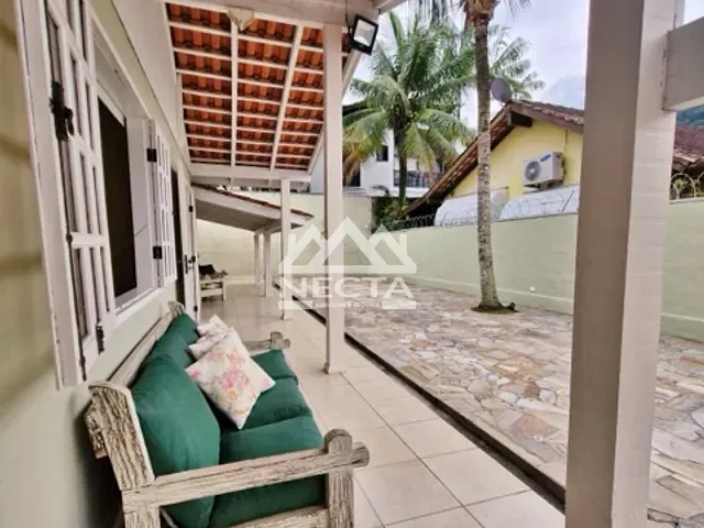 Casa com 410m² 4 quartos e 6 banheiros, à venda, no bairro Juquehy em São Sebastião