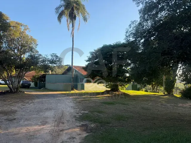Casa 1 quarto e 1 banheiro, para alugar, no bairro Área Rural de Jaguariúna em Jaguariúna