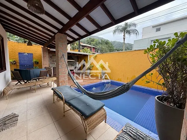 Casa com 410m² 4 quartos e 6 banheiros, à venda, no bairro Juquehy em São Sebastião