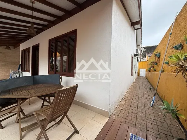 Casa com 410m² 4 quartos e 6 banheiros, à venda, no bairro Juquehy em São Sebastião