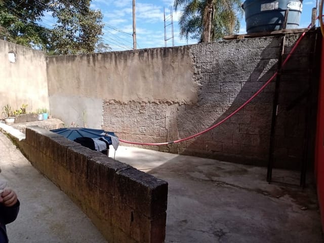 Casa com 440m² 1 quarto e 2 banheiros, à venda, no bairro Chácaras Goiapa em Itapevi