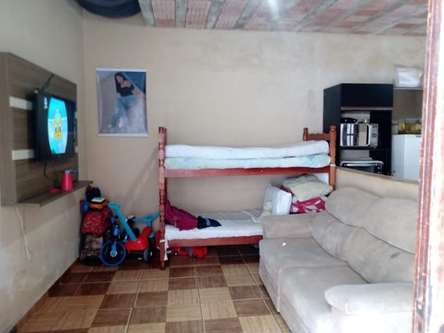Casa com 440m² 1 quarto e 2 banheiros, à venda, no bairro Chácaras Goiapa em Itapevi