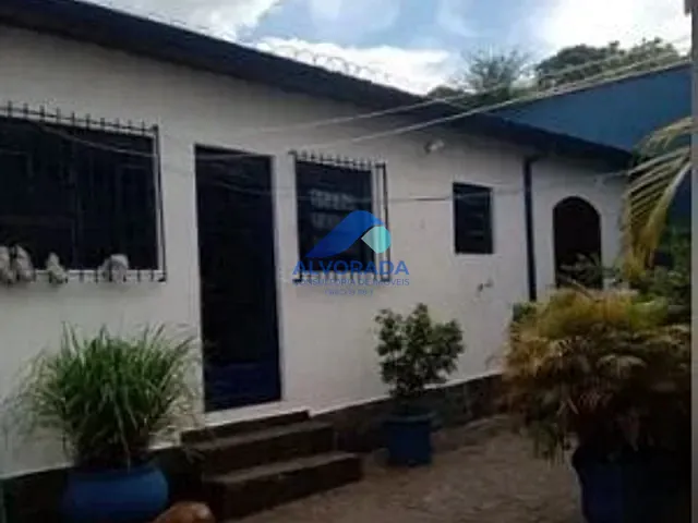 Casa com 365m² 3 quartos e 1 banheiro, à venda, no bairro Santana em São José dos Campos