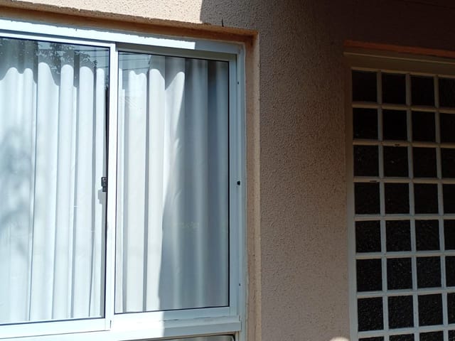 Casa 2 quartos e 2 banheiros, à venda, no bairro Jardim Interlagos em Hortolândia