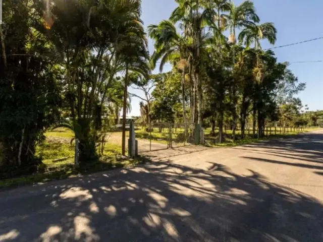 Casa à venda, no bairro Barreiros em Morretes