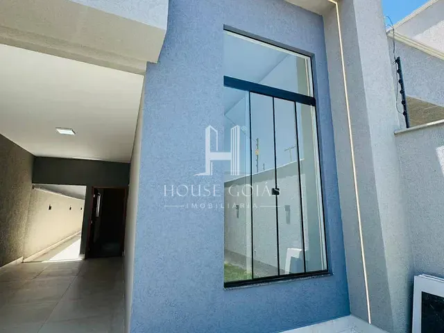 Casa 3 quartos e 2 banheiros, à venda, no bairro Setor Conde dos Arcos em Aparecida de Goiânia