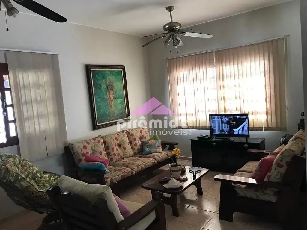 Casa, 4 quartos, 226 m² - Foto 8