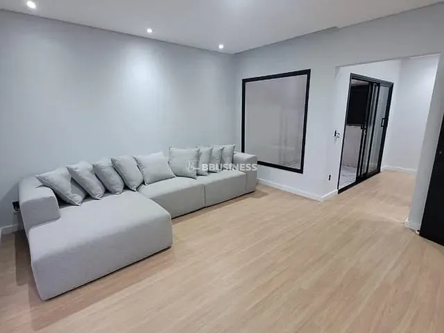 Casa 3 quartos e 3 banheiros, à venda, no bairro Loteamento Residencial Santa Gertrudes em Valinhos