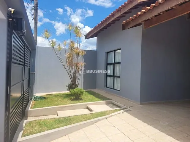 Casa 3 quartos e 3 banheiros, à venda, no bairro Loteamento Residencial Santa Gertrudes em Valinhos