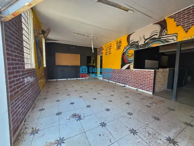 Casa com 611m², à venda, no bairro Vila Conceição em Guaxupé