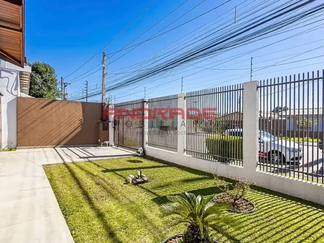 Casa com 418m² 2 quartos e 2 banheiros, à venda, no bairro Guaíra em Curitiba