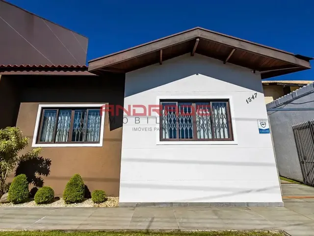 Casa com 418m² 2 quartos e 2 banheiros, à venda, no bairro Guaíra em Curitiba