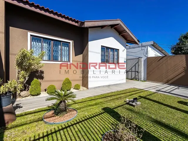 Casa com 418m² 2 quartos e 2 banheiros, à venda, no bairro Guaíra em Curitiba