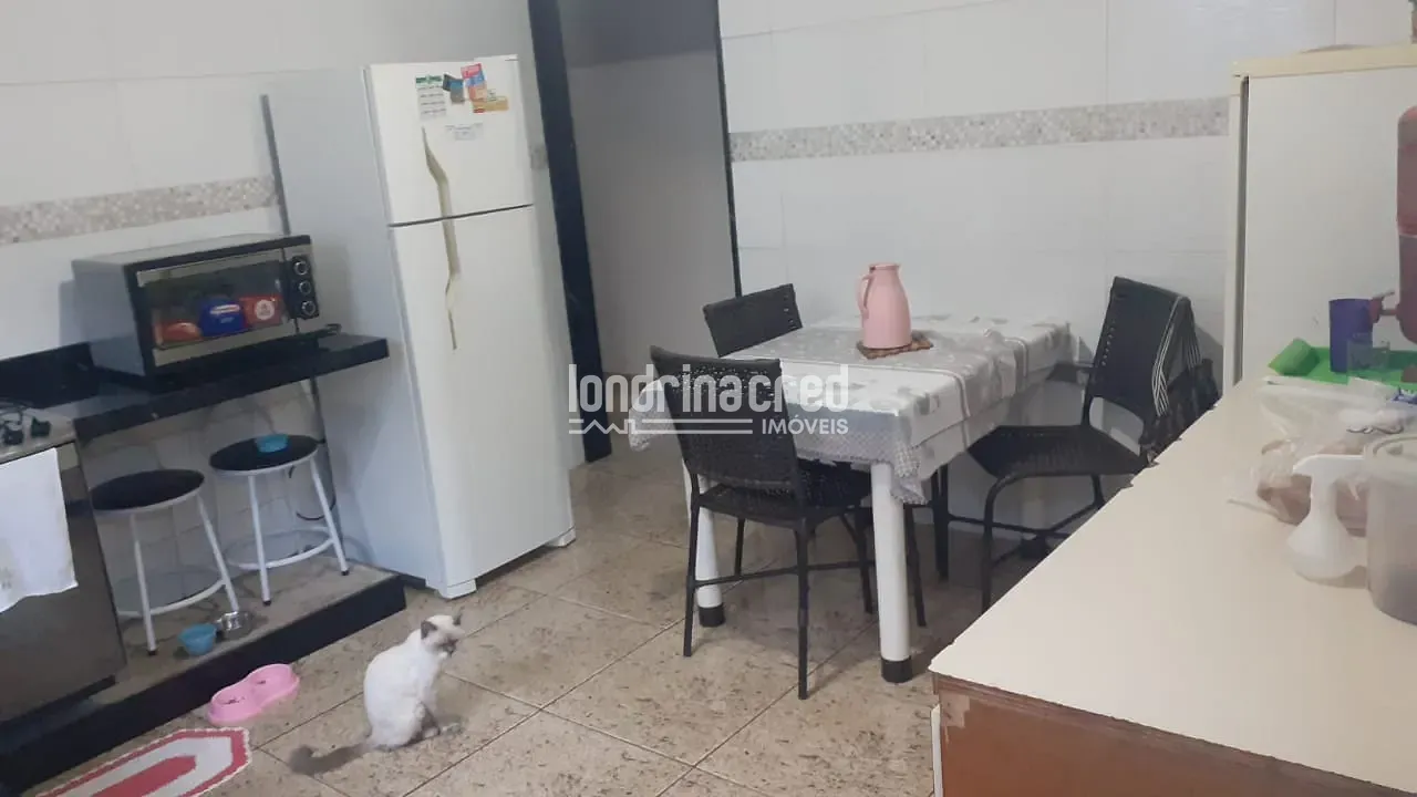 Casa, 3 quartos, 250 m² - Foto 16