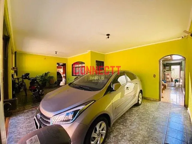 Casa com 460m² 3 quartos e 2 banheiros, à venda, no bairro Vila Virginia em Ribeirão Preto