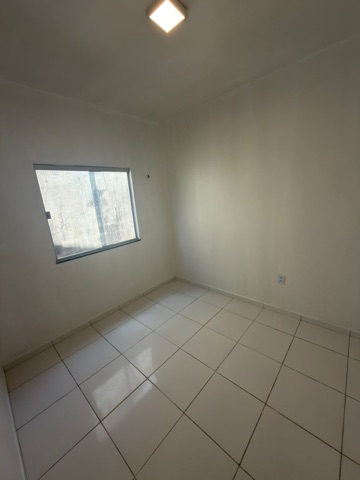 Casa 3 quartos e 2 banheiros, à venda, no bairro Águas Brancas em Ananindeua