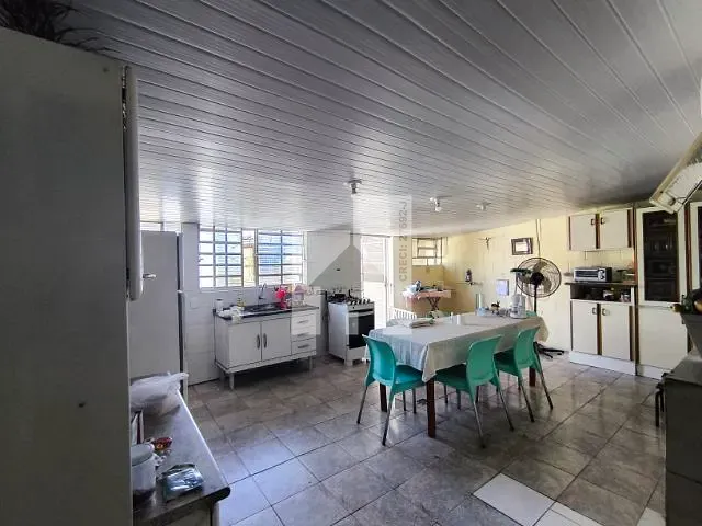 Casa com 150m² 2 quartos e 1 banheiro, à venda, no bairro Jardim Esplanada em Jundiaí