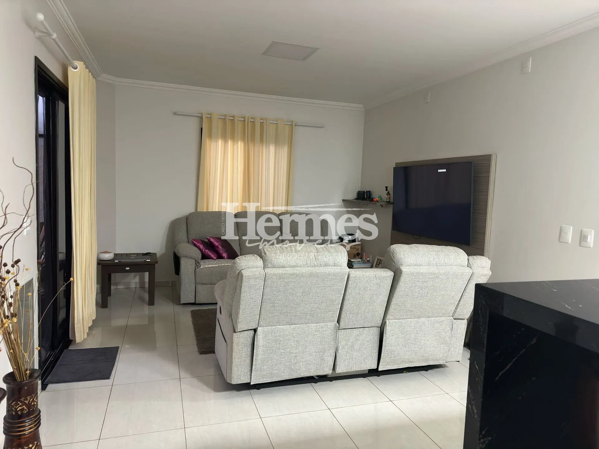 Casa, 3 quartos, 230 m² - Foto 4