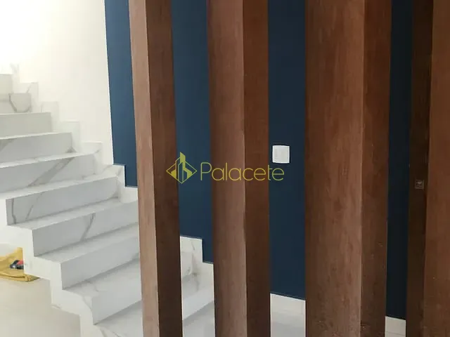 Casa com 257m² 3 quartos e 3 banheiros, à venda, no bairro Loteamento Residencial Campos do Conde II em Tremembé