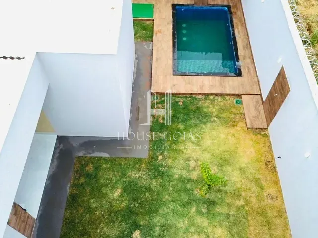 Casa 3 quartos e 3 banheiros, à venda, no bairro Vila Oliveira em Aparecida de Goiânia