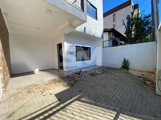 Casa 3 quartos e 2 banheiros, para alugar, no bairro Santa Maria em Chapecó