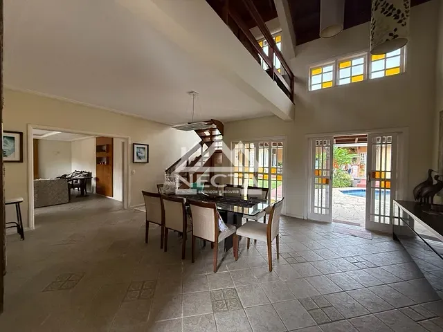 Casa com 450m² 4 quartos e 6 banheiros, à venda, no bairro Portal da Olaria em São Sebastião