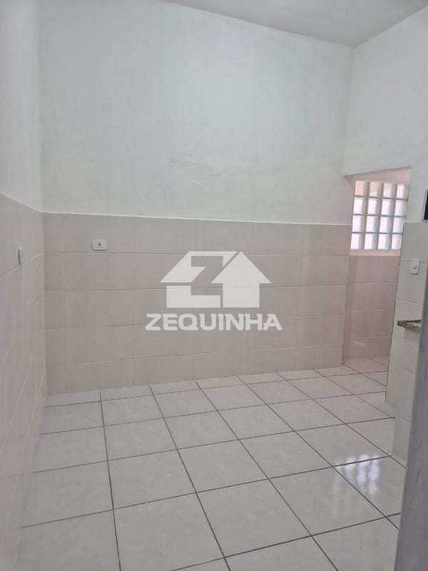 Casa, 1 quarto, 60 m² - Foto 2