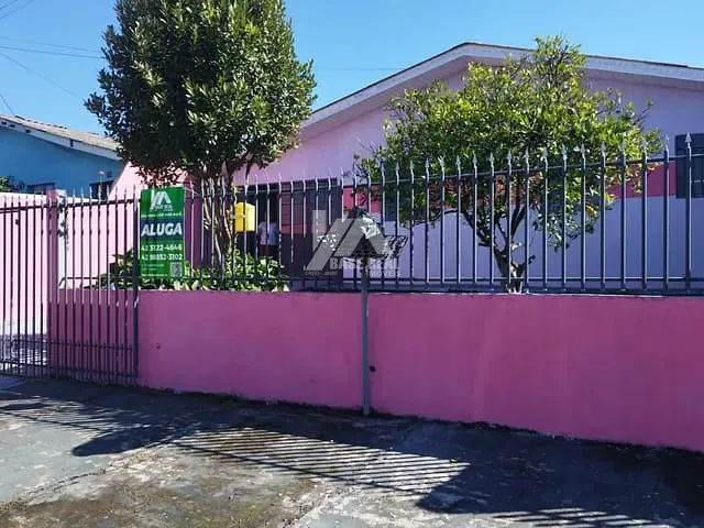 Casa 4 quartos e 1 banheiro, à venda, no bairro Industrial em Guarapuava