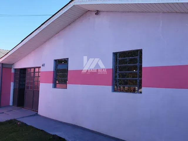 Casa 4 quartos e 1 banheiro, à venda, no bairro Industrial em Guarapuava