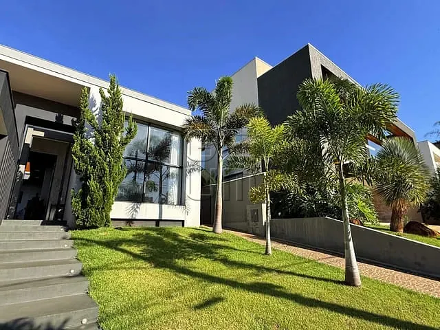 Casa 3 quartos e 3 banheiros, à venda, no bairro Sun Lake em Londrina