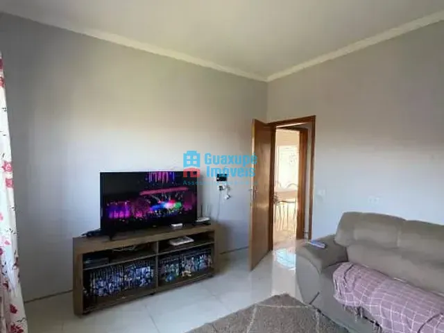 Casa com 500m² 3 quartos e 1 banheiro, à venda, no bairro Jardim Tres Rosas em Guaxupé