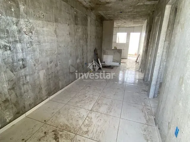 Casa 2 quartos e 2 banheiros, à venda, no bairro Serrotão em Campina Grande