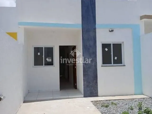 Casa 2 quartos e 2 banheiros, à venda, no bairro Serrotão em Campina Grande