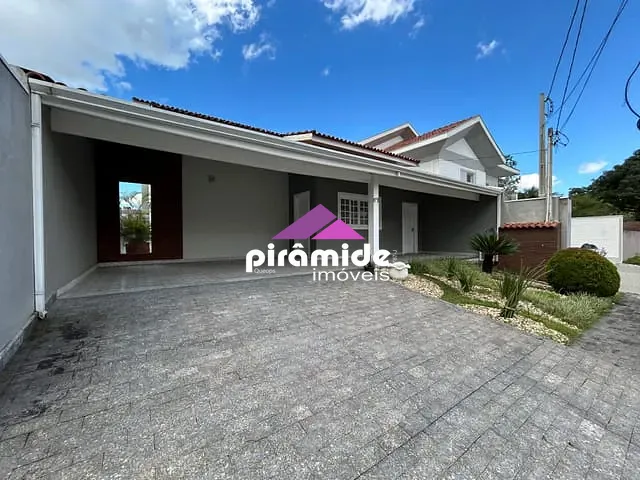 Casa com 360m² 4 quartos e 4 banheiros, à venda ou para alugar, no bairro Urbanova em São José dos Campos