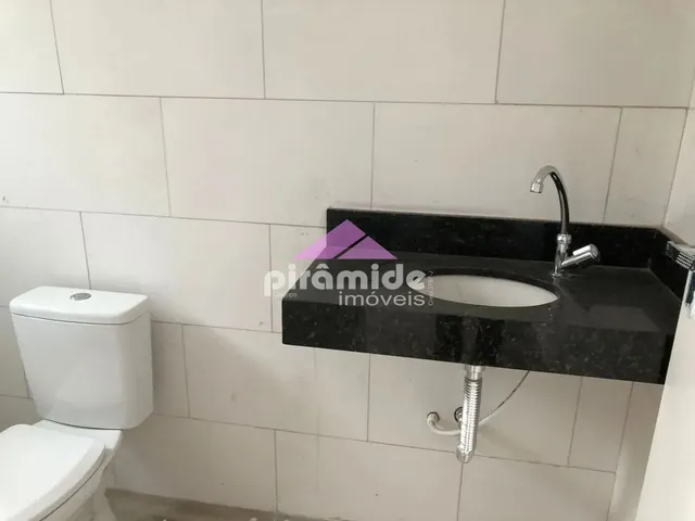 Casa com 120m² 3 quartos e 2 banheiros, à venda, no bairro Tabatinga em Caraguatatuba