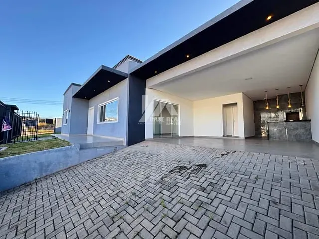 Casa com 293m² 3 quartos e 2 banheiros, à venda, no bairro São Cristóvão em Guarapuava